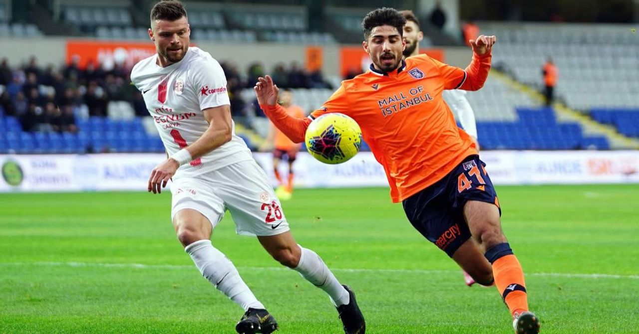 Antalyaspor Başakşehir Antalyaspor Başakşehir