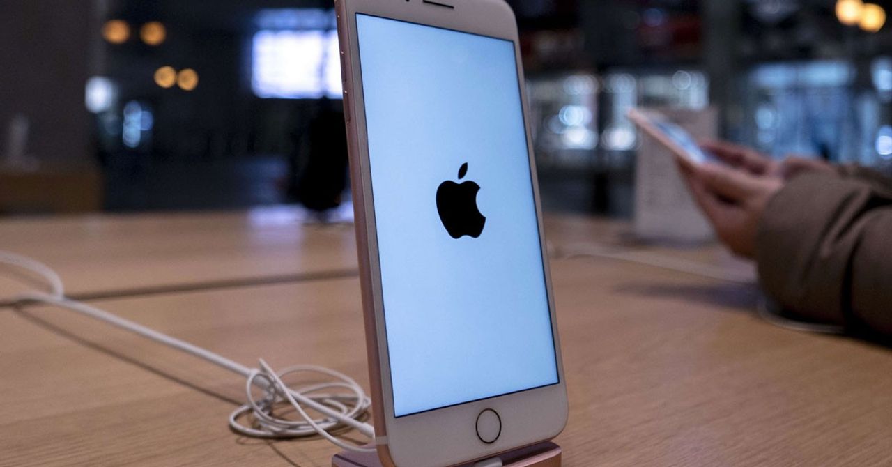 Apple puan notu düştü Apple puan notu düştü