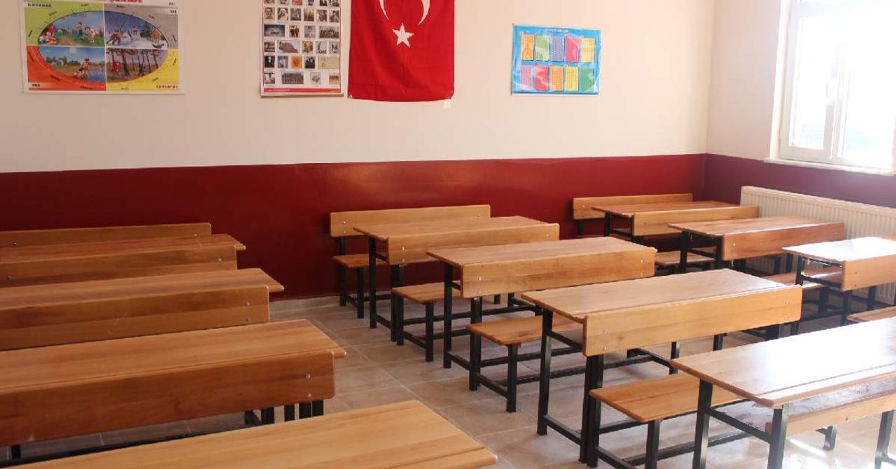Ara Tatil Ara Tatil
