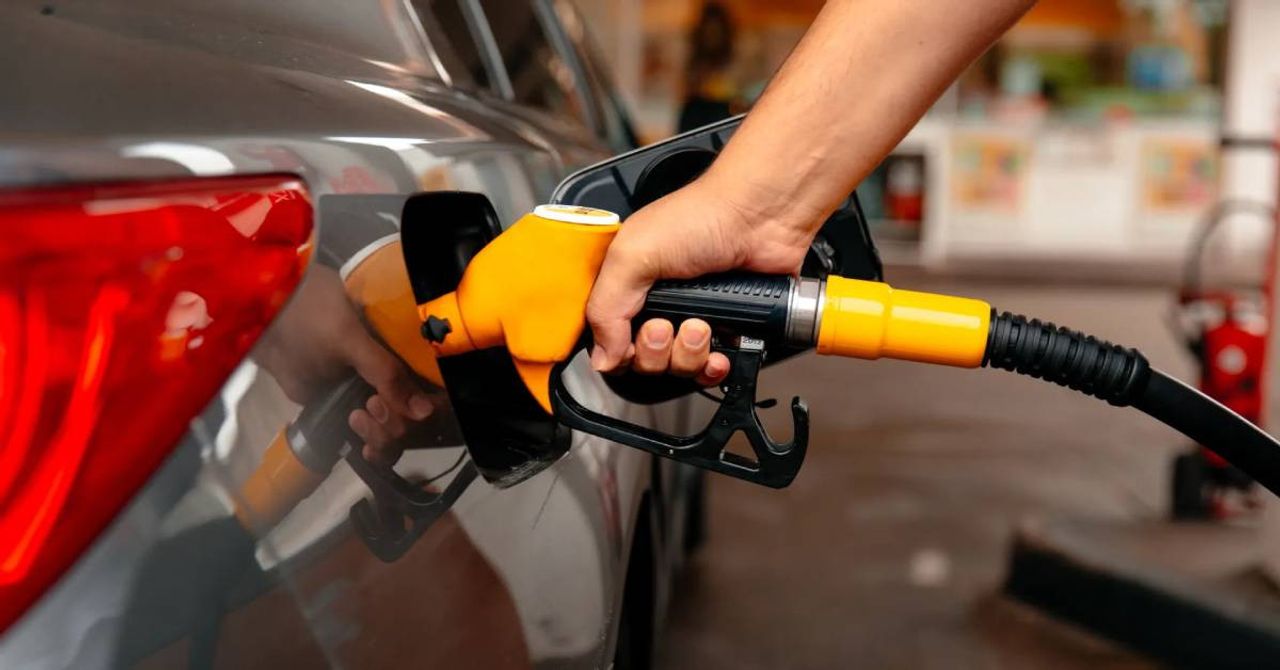 Araç sahiplerini üzen haber: Benzin ve motorine zam yapılacak Araç sahiplerini üzen haber: Benzin ve motorine zam yapılacak