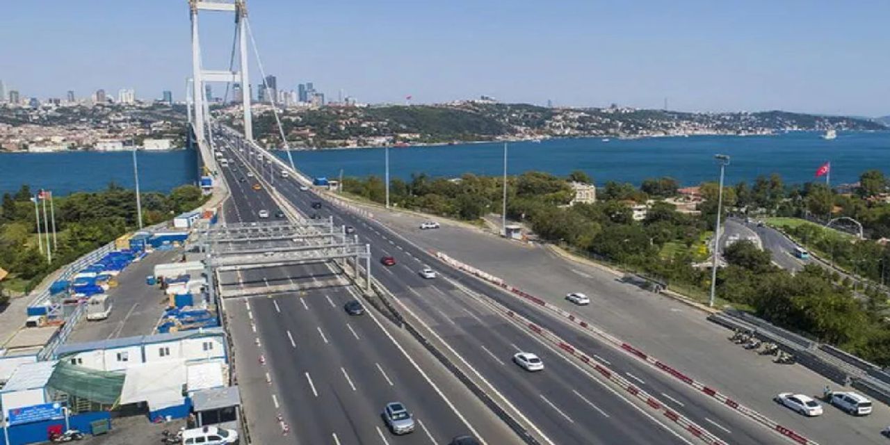 Arefe günü yollar ücretsiz mi? Arefe günü yollar ücretsiz mi?