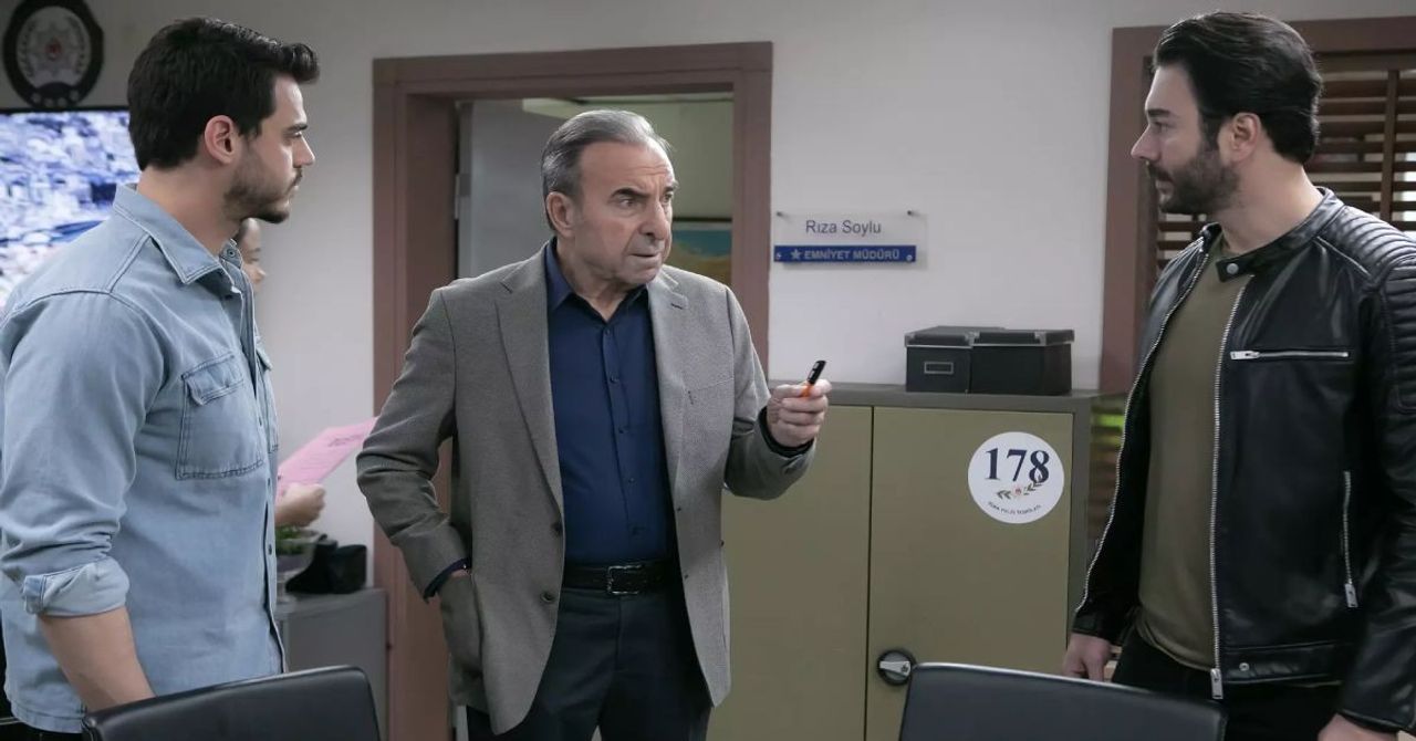 Arka Sokaklar 675. bölüm fragmanı ve özeti: Arka Sokaklar yeni bölümde neler olacak? Arka Sokaklar 675. bölüm fragmanı ve özeti: Arka Sokaklar yeni bölümde neler olacak?