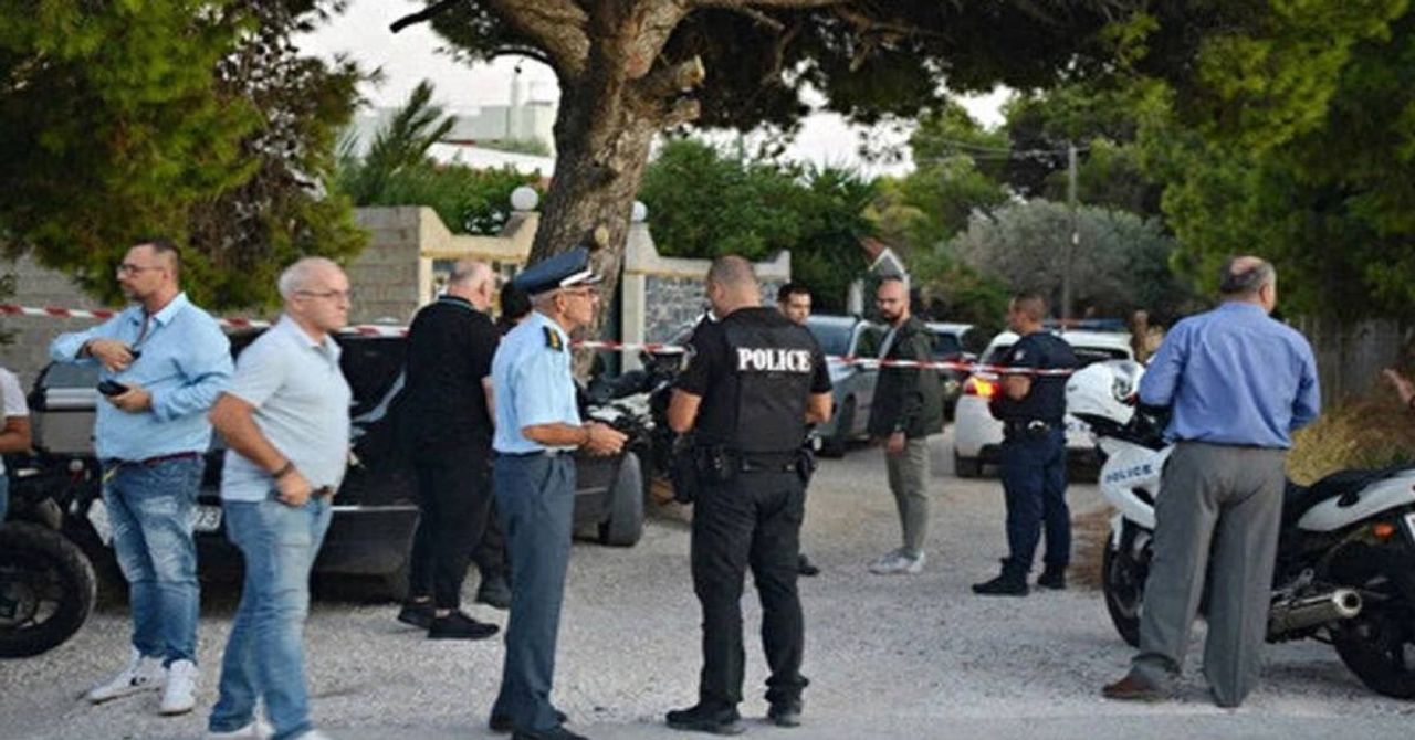 Atina Cinayet Atina Cinayet