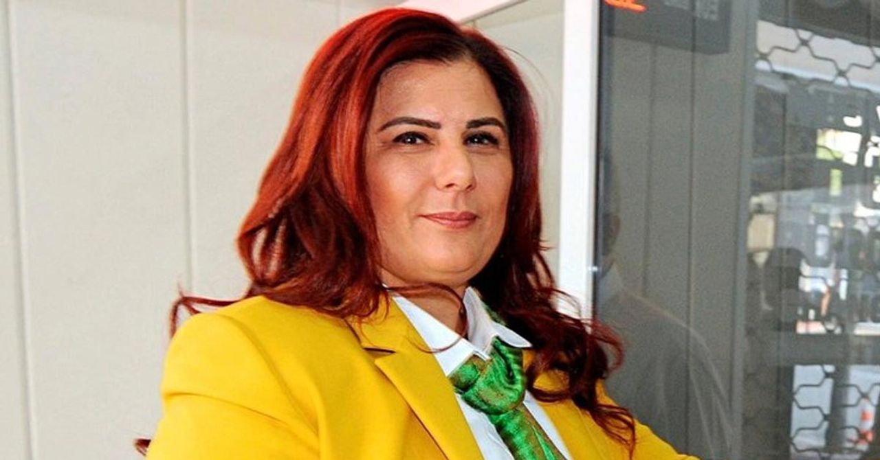 Avukatlık ücretini de talep etti Avukatlık ücretini de talep etti
