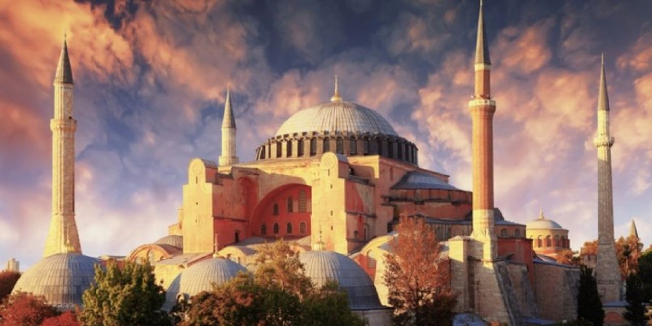 Ayasofya neden kapatıldı? Ayasofya neden kapatıldı?