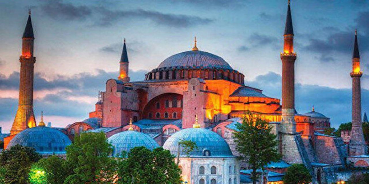 Ayasofya neden kapatıldı? Ayasofya neden kapatıldı?