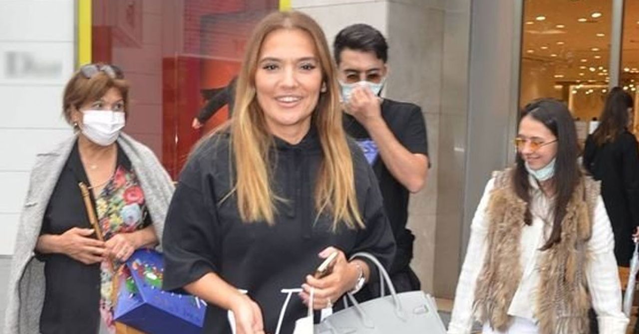 Demet Akalın Demet Akalın
