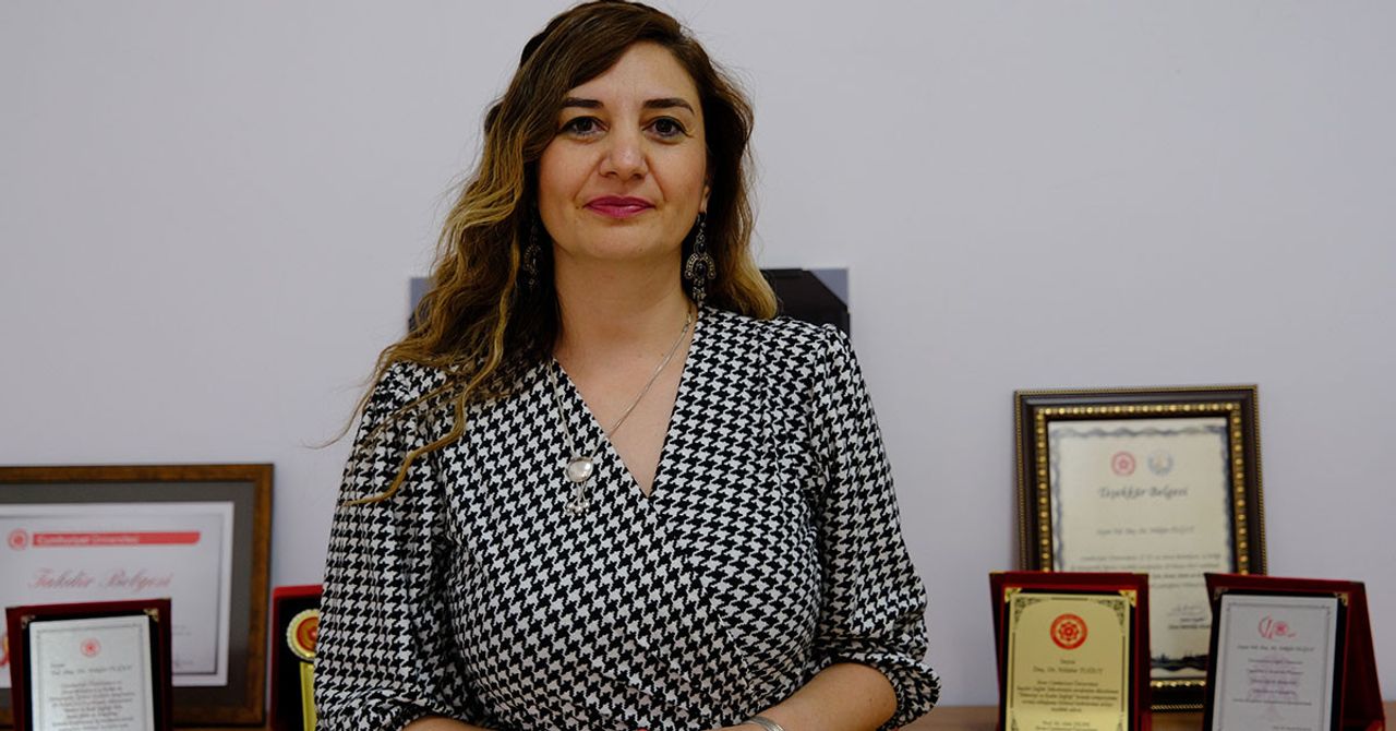 Hamileler Kovid-19 aşısı yaptırmalı mı? Hamileler Kovid-19 aşısı yaptırmalı mı?