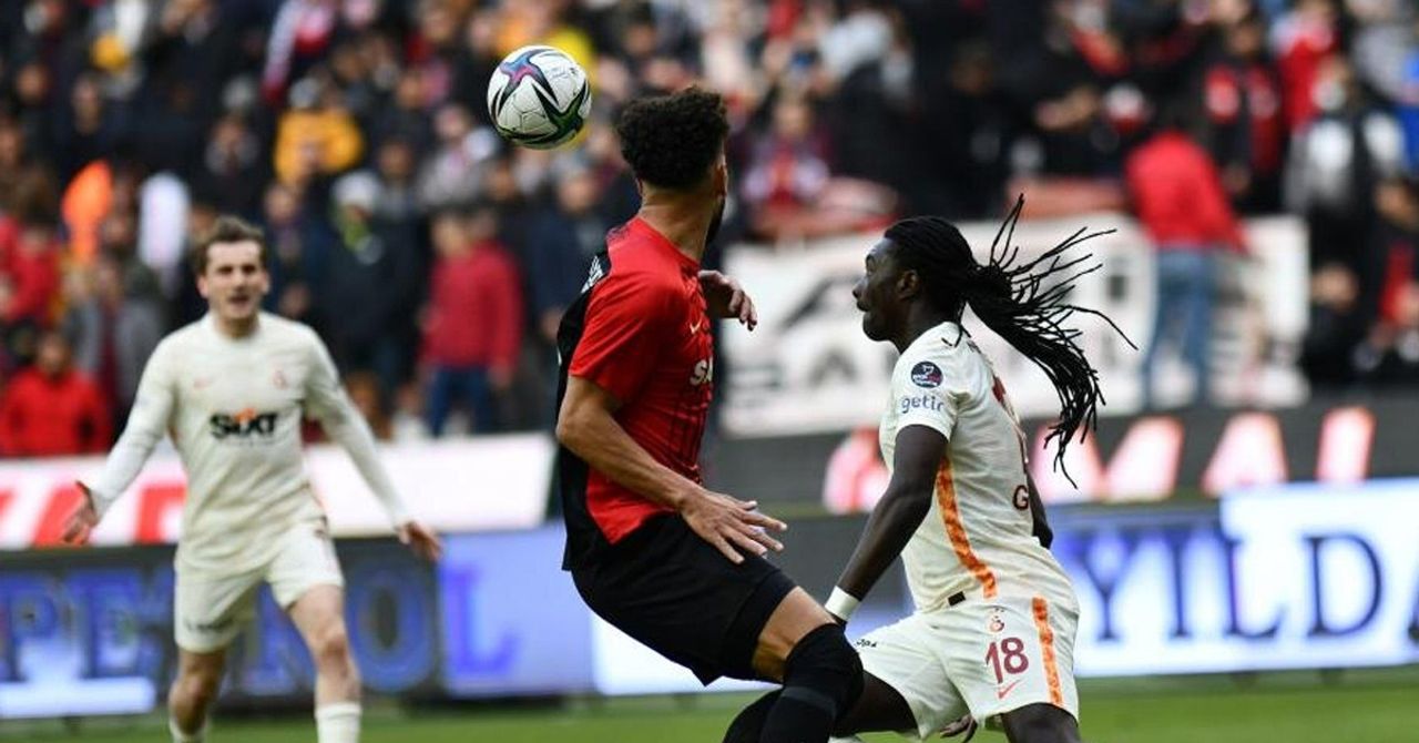 Bafetimbi Gomis Bafetimbi Gomis