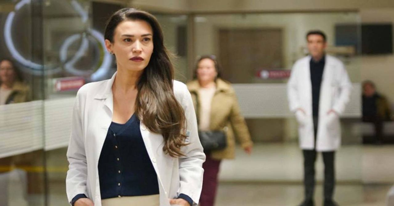 Bahar dizisi 6. bölüm fragmanı yayınlandı: Timur ve Bahar’ın duygusal anları Bahar dizisi 6. bölüm fragmanı yayınlandı: Timur ve Bahar’ın duygusal anları