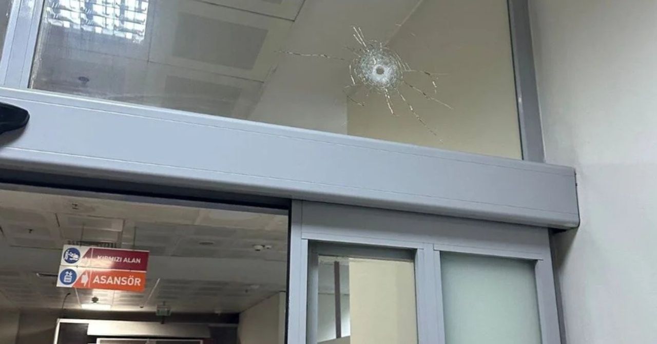 Bahçelievler Devlet Hastanesi’ne silahlı saldırı: Çok sayıda yaralı var Bahçelievler Devlet Hastanesi’ne silahlı saldırı: Çok sayıda yaralı var