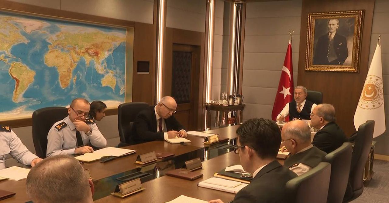 Bakan Akar Yunanistan Tepkisi-1