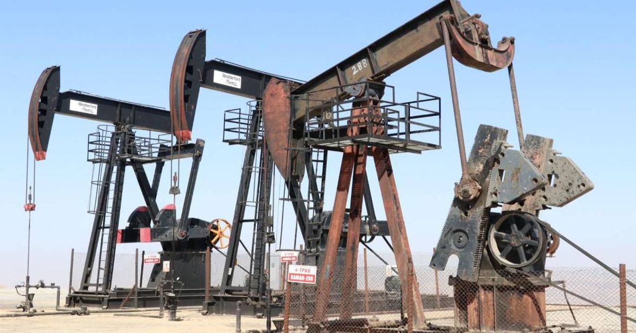 Bakan Dönmez Petrol Üretimi-1 Bakan Dönmez Petrol Üretimi-1