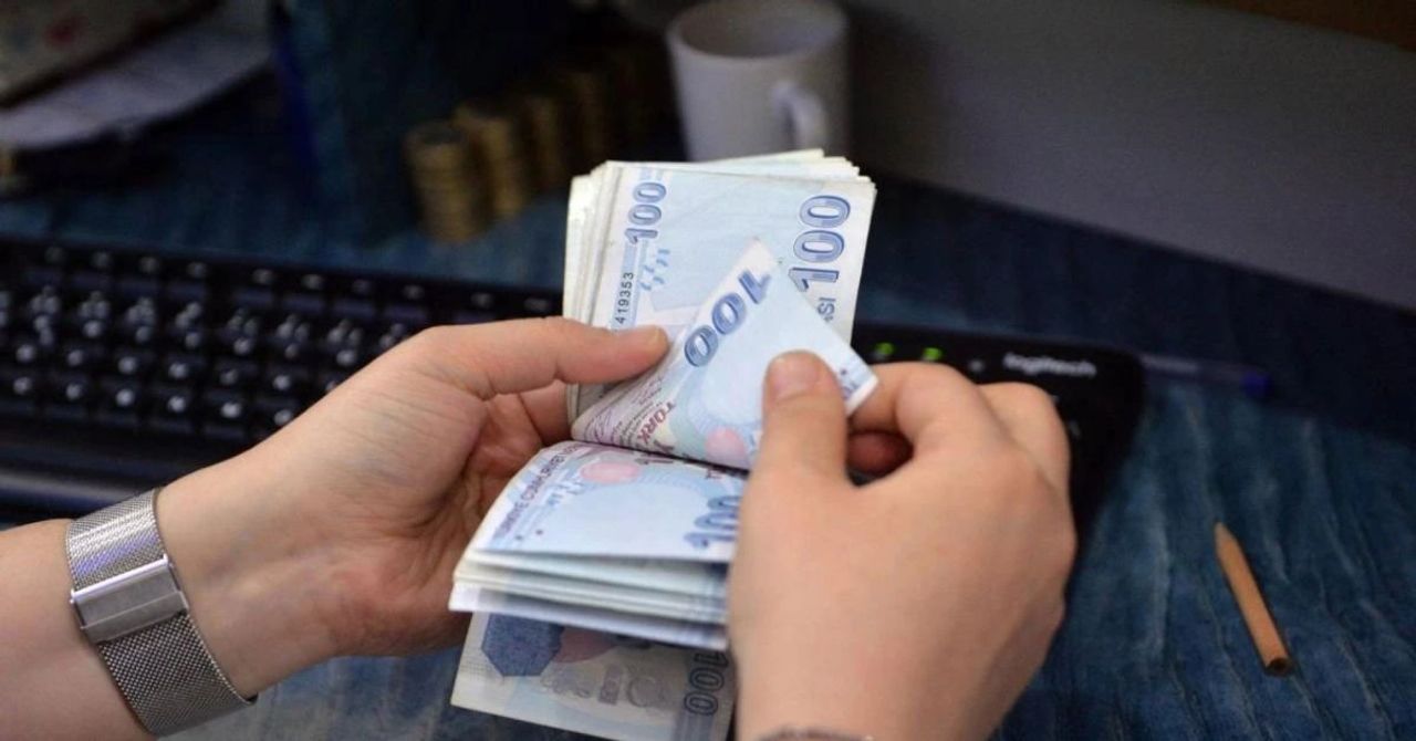 Bakan Işıkhan’dan asgari ücret açıklaması: Temmuz’da ara zam olacak mı? Bakan Işıkhan’dan asgari ücret açıklaması: Temmuz’da ara zam olacak mı?