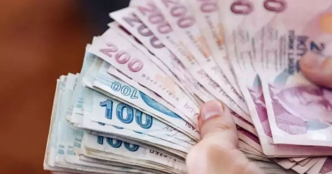 Bakan Kacır: ‘‘4 milyar liralık desteği deprem bölgesindeki işletmelere aktarmaya başladık’’ Bakan Kacır: ‘‘4 milyar liralık desteği deprem bölgesindeki işletmelere aktarmaya başladık’’