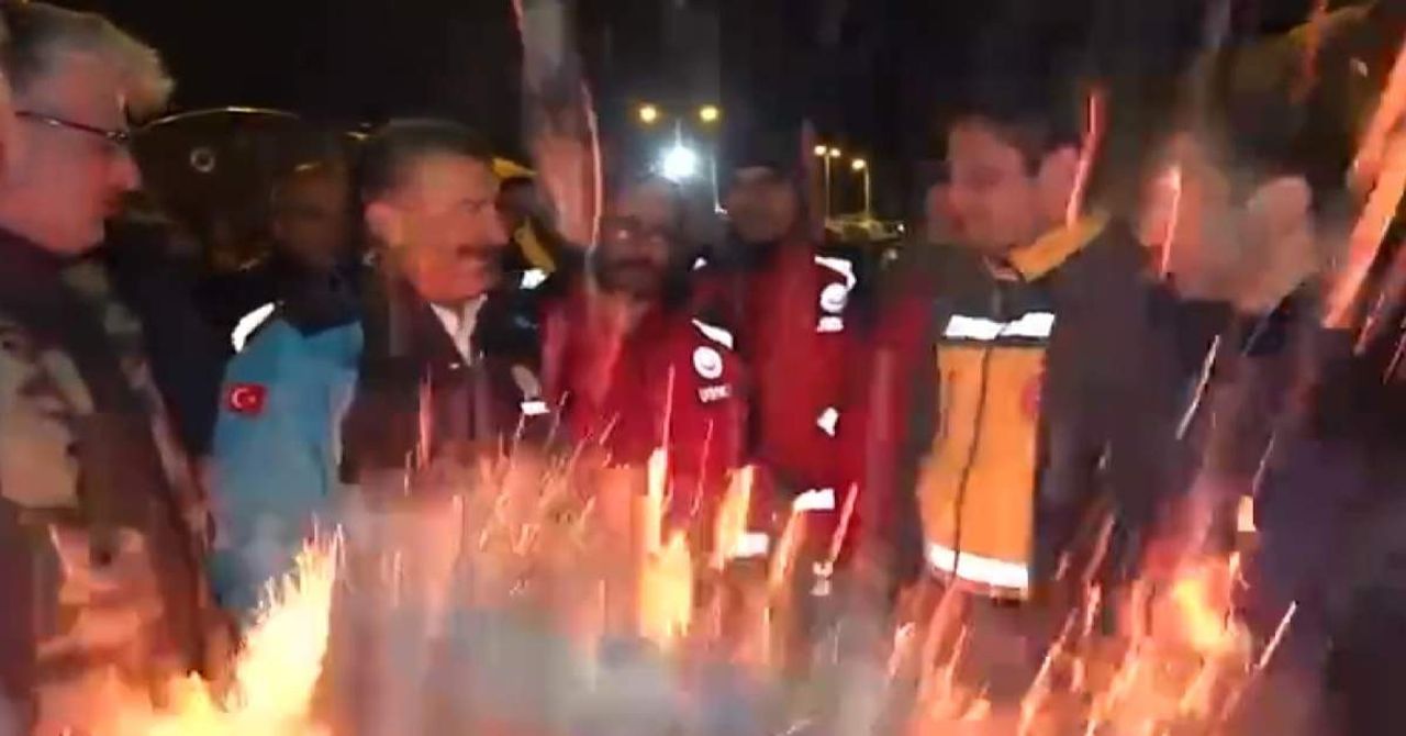Bakan Koca Kor Patlaması Bakan Koca Kor Patlaması
