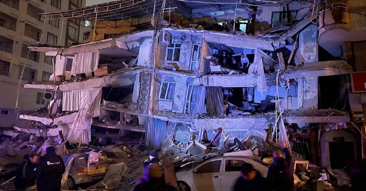Bakan Kurum Deprem Açıklama Bakan Kurum Deprem Açıklama