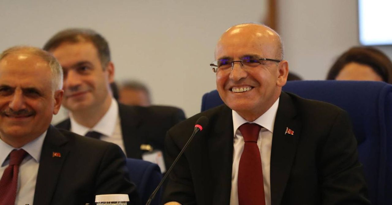 Bakan Şimşek’ten araç sahiplerini ilgilendiren açıklama: 2024’te ek MTV olacak mı?
