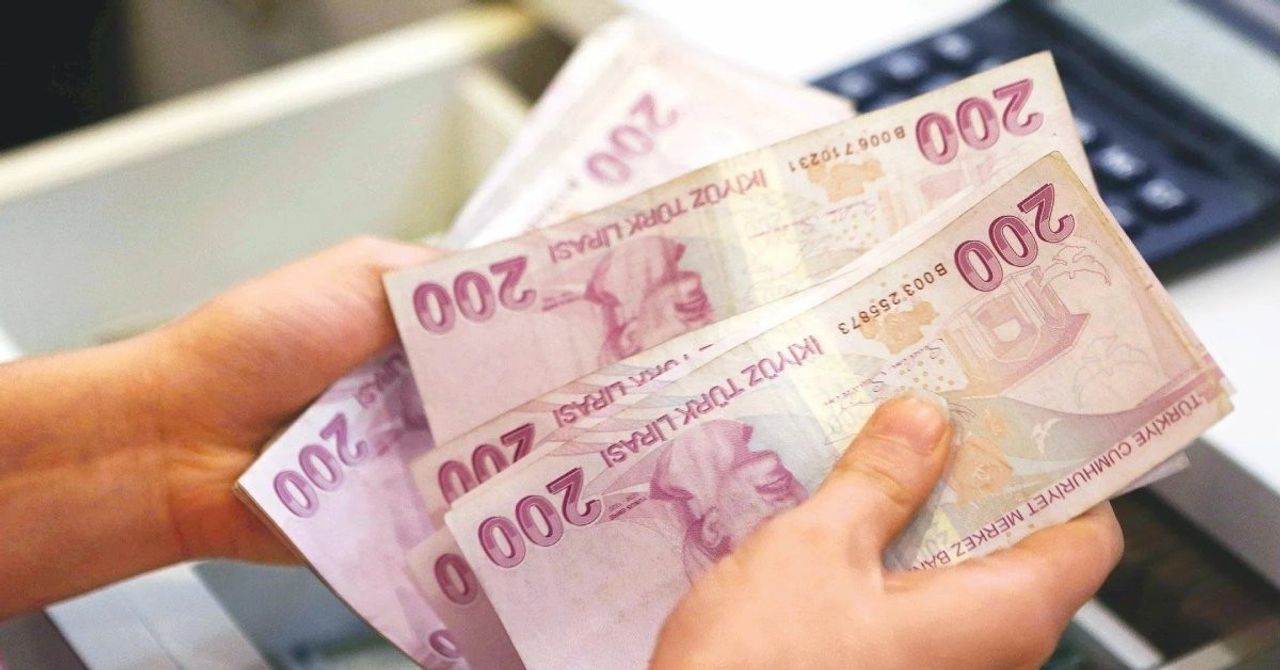 Bakan Şimşek’ten dış borçlanma açıklaması: ‘Maliyetlerimiz önemli ölçüde geriledi’ Bakan Şimşek’ten dış borçlanma açıklaması: ‘Maliyetlerimiz önemli ölçüde geriledi’