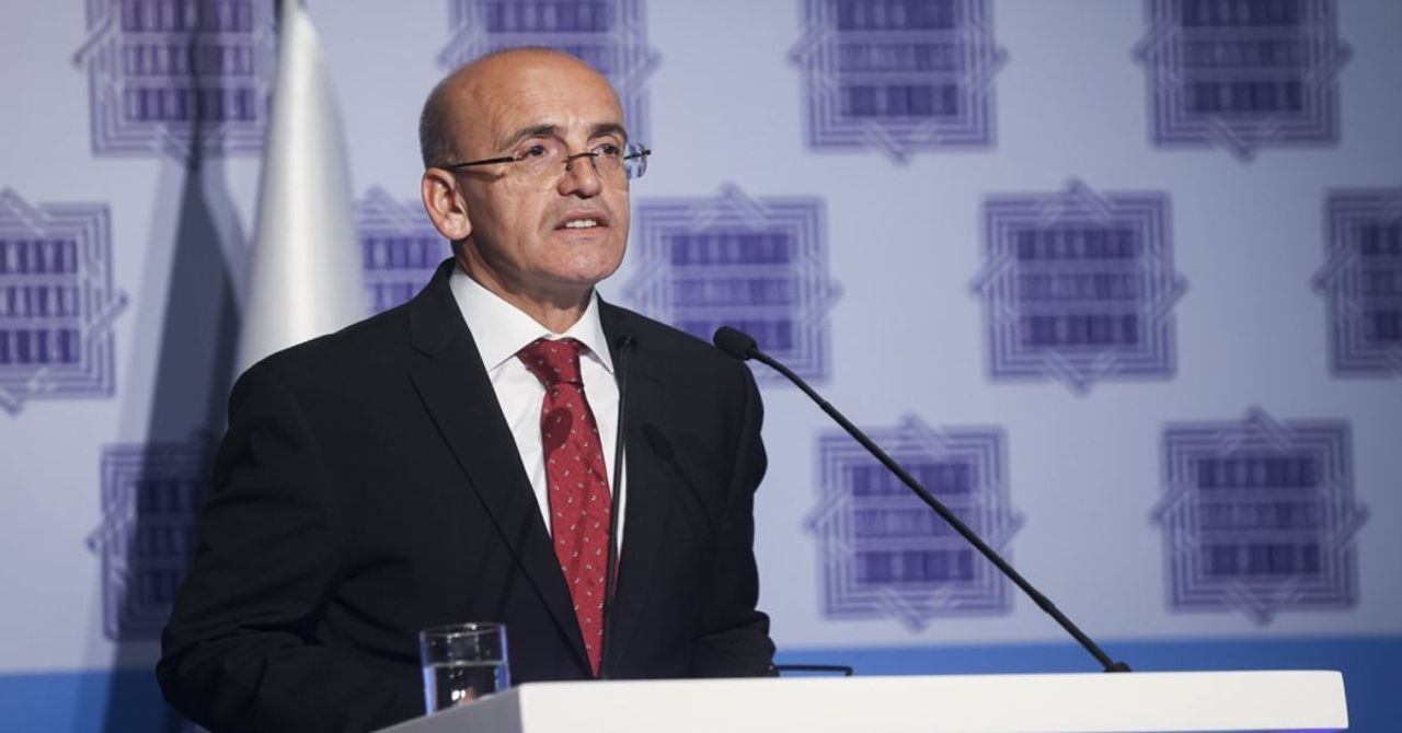 Bakan Şimşek’ten ekonomiye güven açıklaması: ‘Finansal istikrar güçleniyor ve güven artıyor’ Bakan Şimşek’ten ekonomiye güven açıklaması: ‘Finansal istikrar güçleniyor ve güven artıyor’