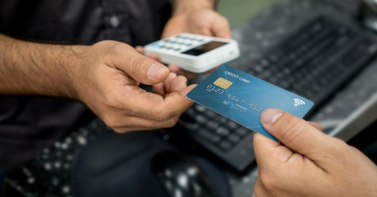 Bankalar kullanıcılara duyurdu: Kredi kartında yeni düzenleme yarın başlıyor Bankalar kullanıcılara duyurdu: Kredi kartında yeni düzenleme yarın başlıyor