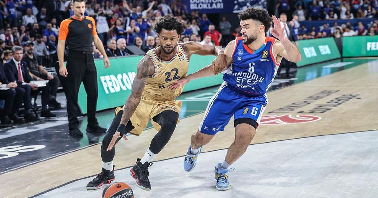 Barcelona Anadolu Efes-1 Barcelona Anadolu Efes-1