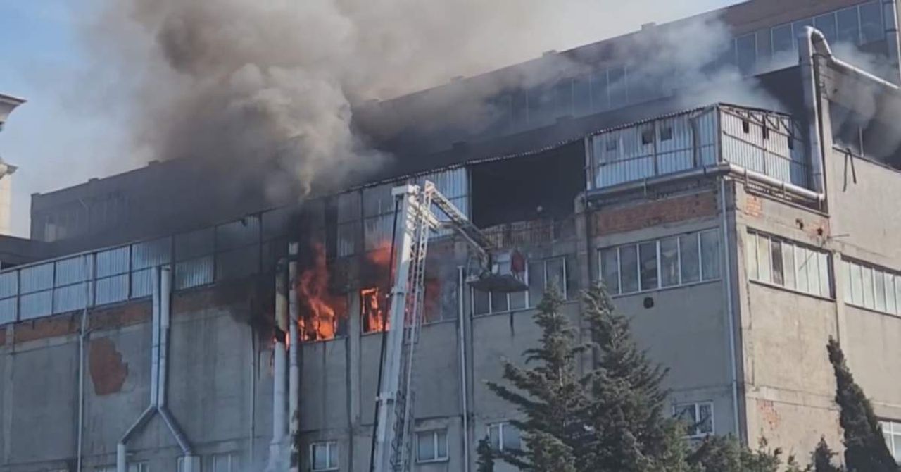 Başakşehir İkitelli OSB Yangın Başakşehir İkitelli OSB Yangın