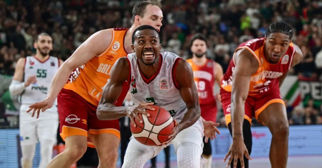Basketbolda zorlu karşılaşma: Galatasaray Ekmas-Pınar Karşıyaka maçı ne zaman, saat kaçta ve hangi kanalda? Basketbolda zorlu karşılaşma: Galatasaray Ekmas-Pınar Karşıyaka maçı ne zaman, saat kaçta ve hangi kanalda?