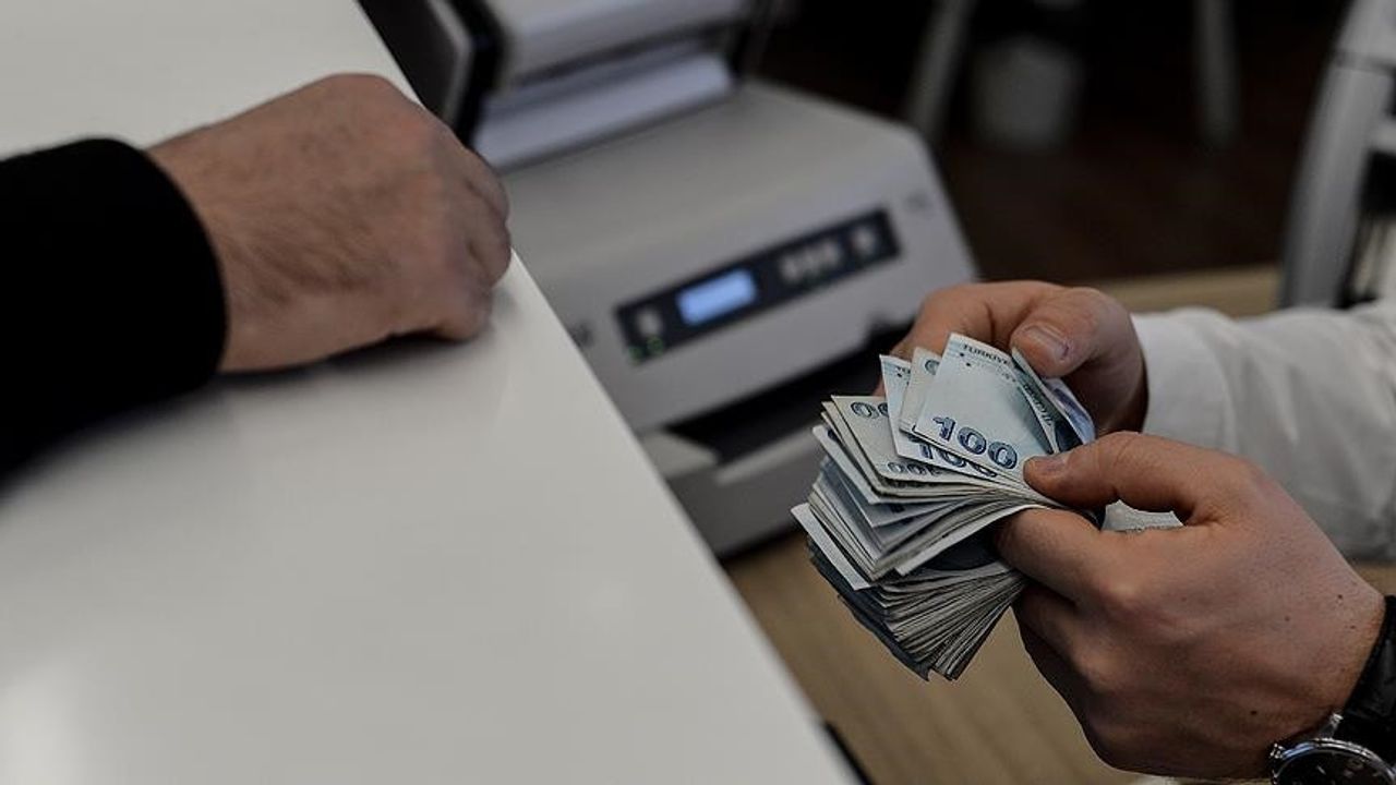 Bayram öncesi cep harçlığınız hazır! Emekli memur fark etmez 20.000 TL ödenecek Bayram öncesi cep harçlığınız hazır! Emekli memur fark etmez 20.000 TL ödenecek