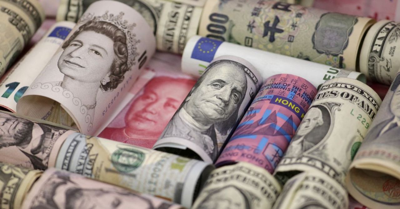 Bayram sonrası piyasalar açıldı: Dolar ve euro haftaya nasıl başladı? Bayram sonrası piyasalar açıldı: Dolar ve euro haftaya nasıl başladı?