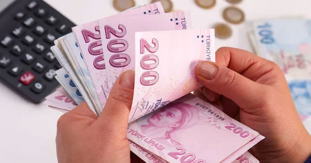Bayramda çalışacak binlerce vatandaşa müjde: Maaşlara ek ödeme yapılacak! Bayramda çalışacak binlerce vatandaşa müjde: Maaşlara ek ödeme yapılacak!