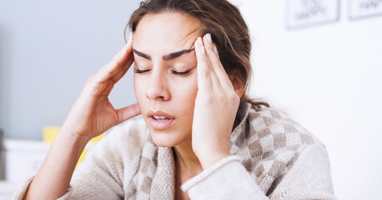 Behçet hastalığının belirtileri nelerdir? Behçet hastalığının belirtileri nelerdir?