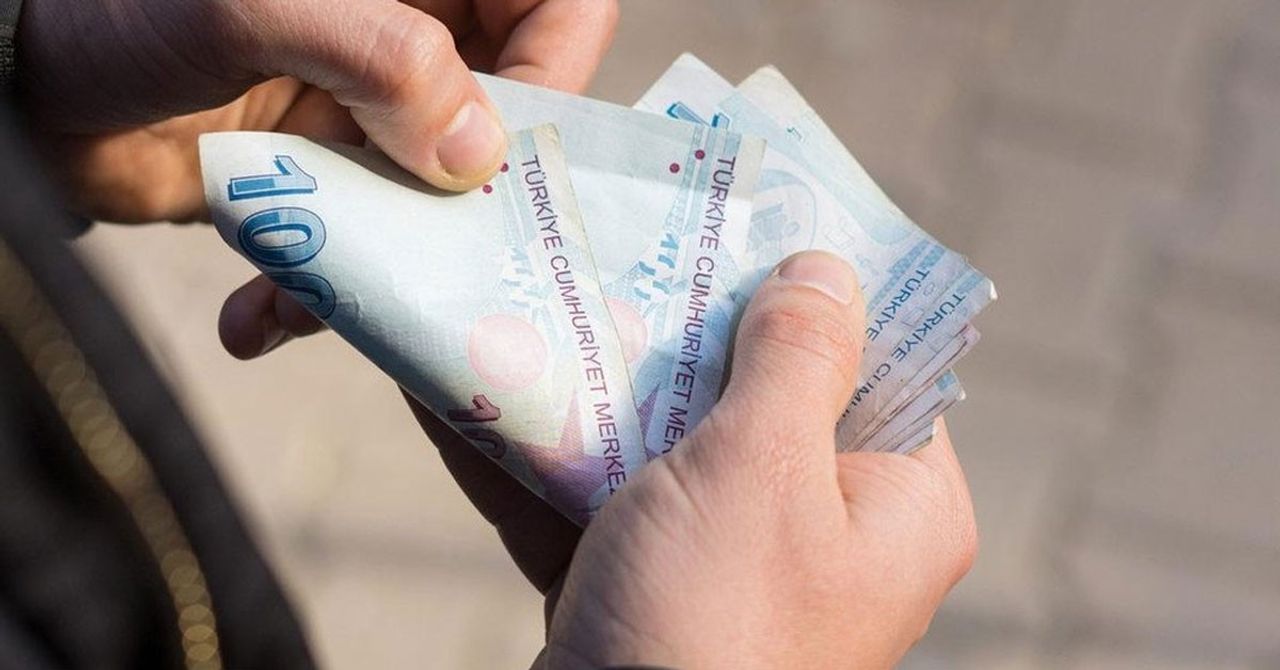 Beklenti en az 2 bin lira. Beklenti en az 2 bin lira.