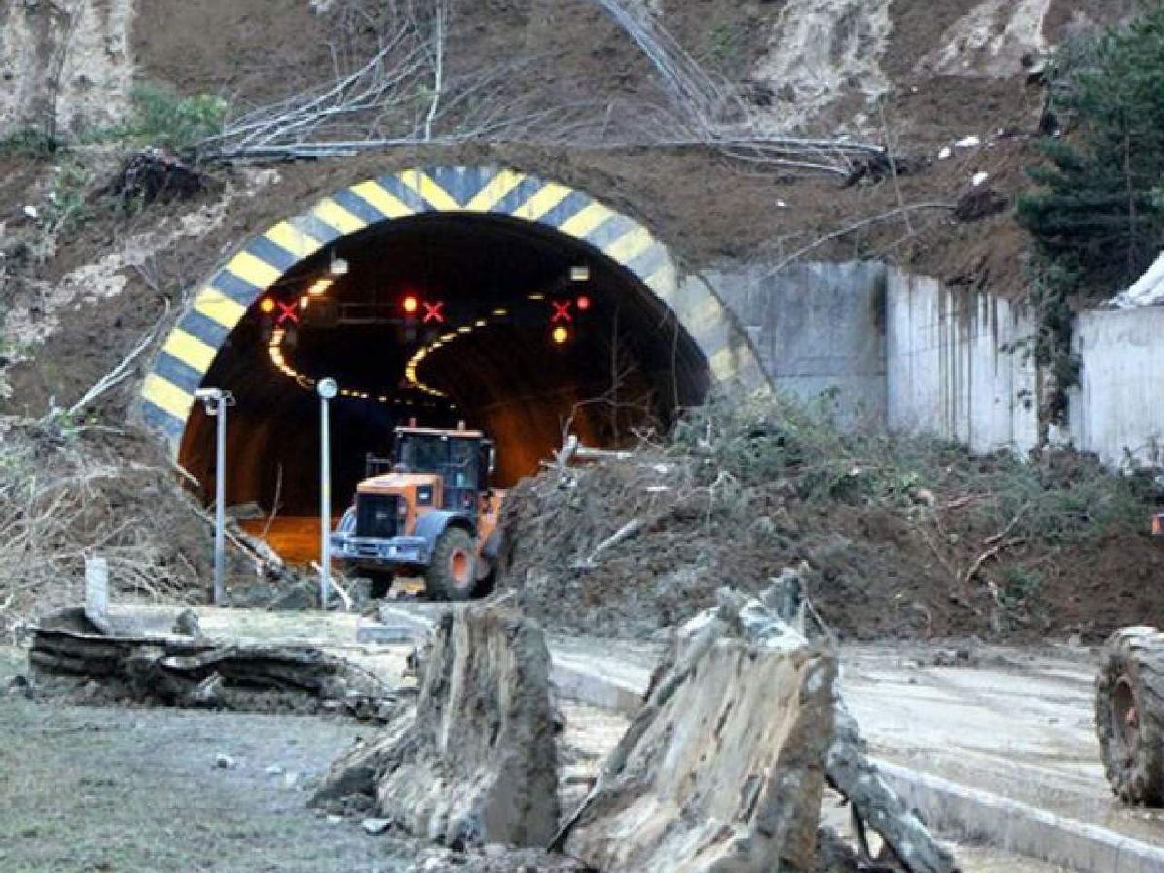 Bolu dağı tüneli açık mı? Bolu dağı tüneli açık mı?