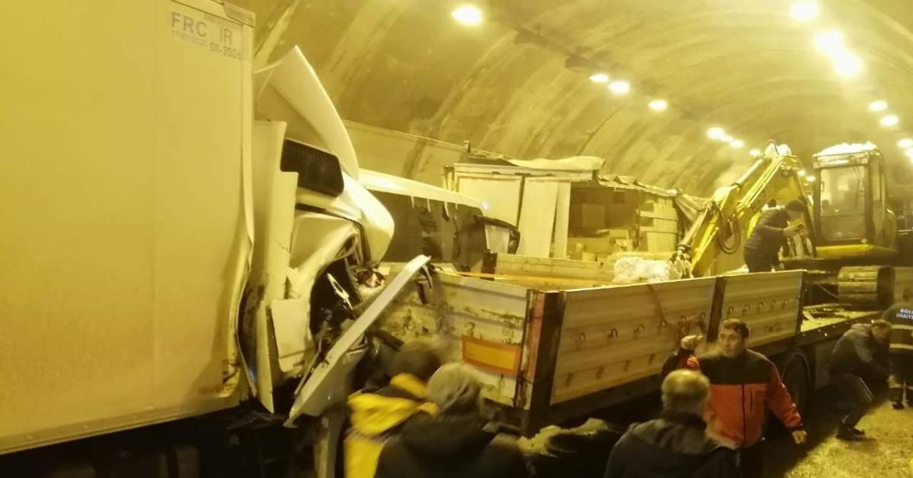 Bolu Dağı Tüneli kaza anı Bolu Dağı Tüneli kaza anı