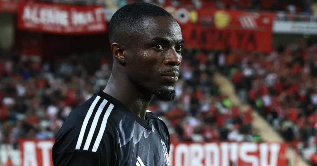Burak Yılmaz Eric Bailly Burak Yılmaz Eric Bailly