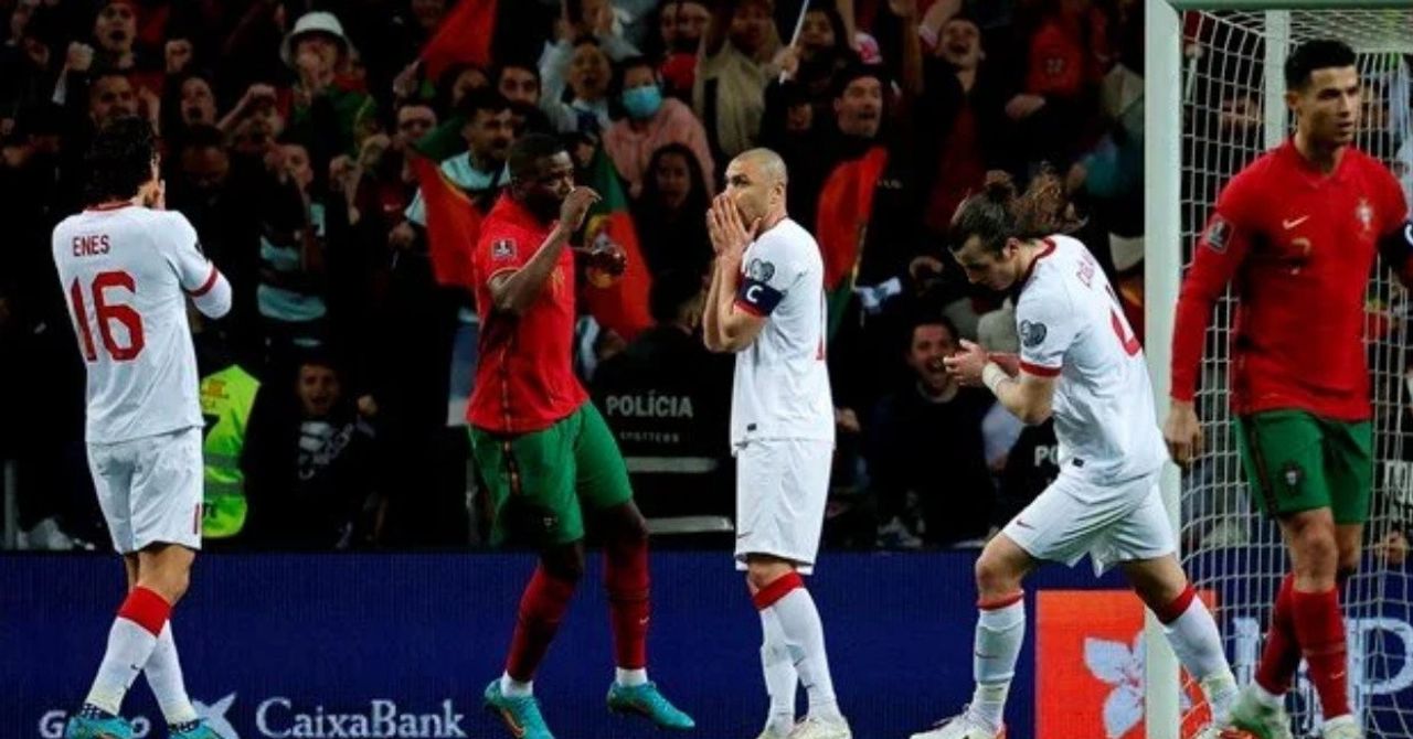 Burak Yılmaz Portekiz kaçan penaltı Burak Yılmaz Portekiz kaçan penaltı