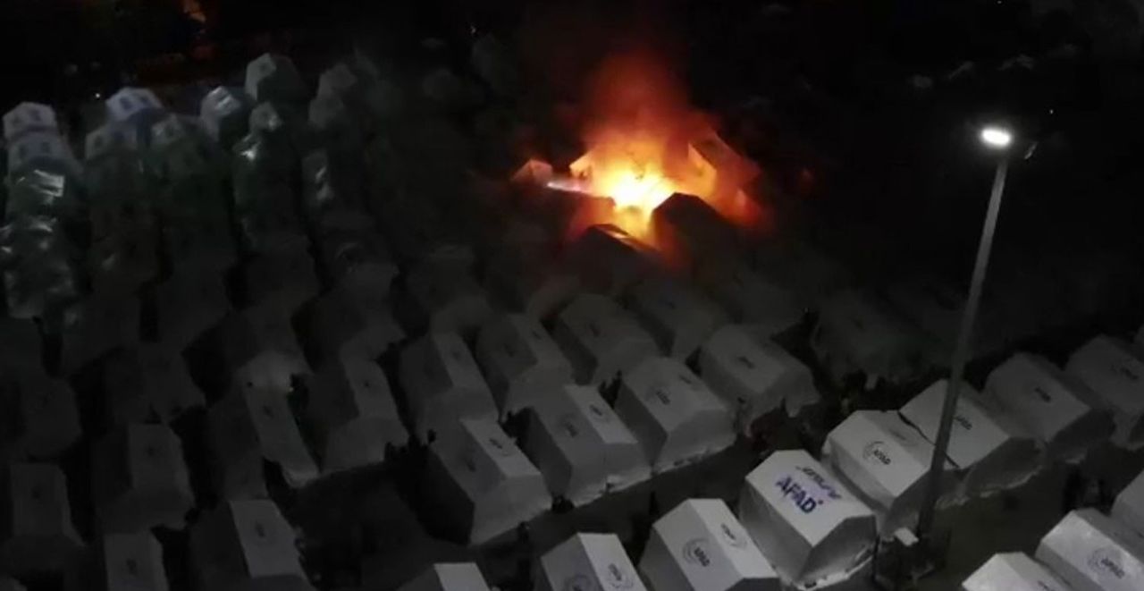 Çadırda yangın çıktı Çadırda yangın çıktı
