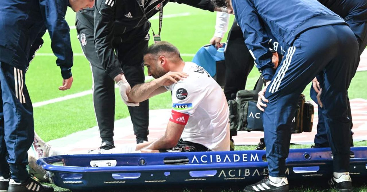 Cenk Tosun Konyaspor Cenk Tosun Konyaspor