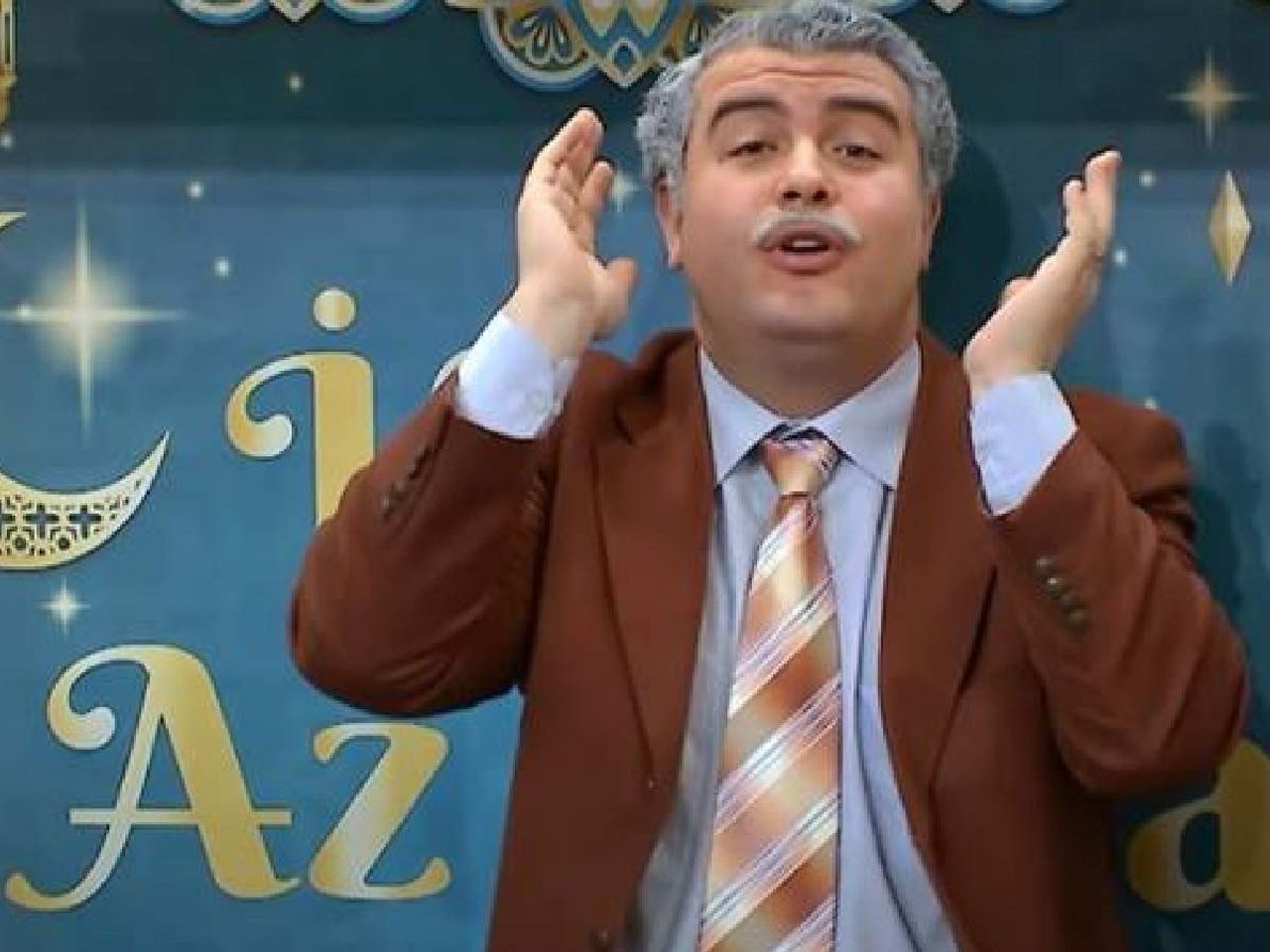 çok güzel hareketler bunlar 2 Nihat Hatipoğlu skeci çok güzel hareketler bunlar 2 Nihat Hatipoğlu skeci
