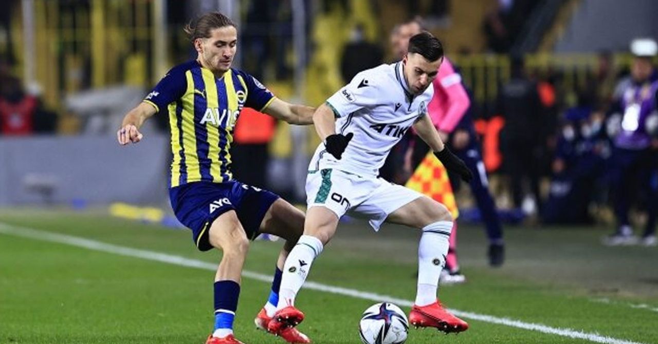 Crespo, Konyaspor maçında övgüler aldı. Crespo, Konyaspor maçında övgüler aldı.
