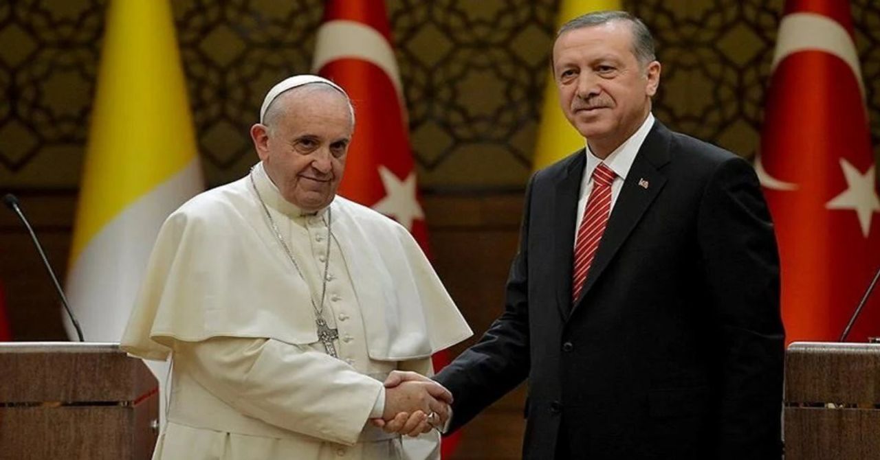 Cumhurbaşkanı Erdoğan, Papa Francis ile görüştü: Paris Olimpiyatları açılışındaki skandala tepki Cumhurbaşkanı Erdoğan, Papa Francis ile görüştü: Paris Olimpiyatları açılışındaki skandala tepki