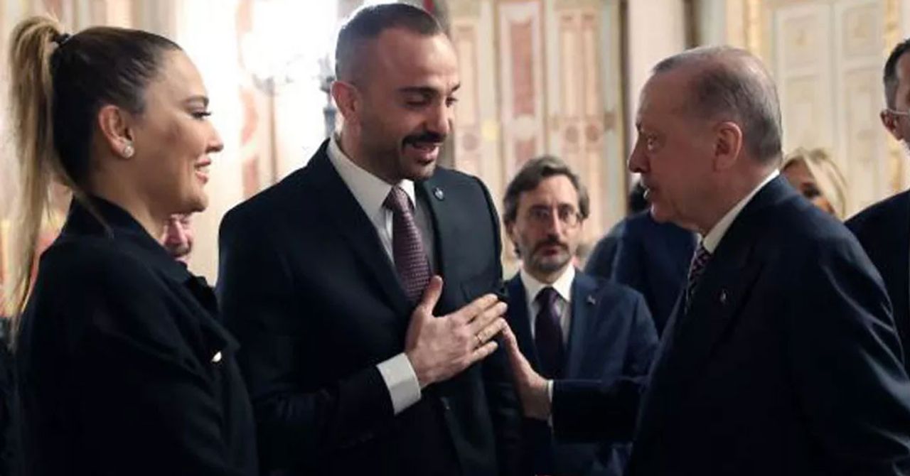 Demet Akalın Demet Akalın