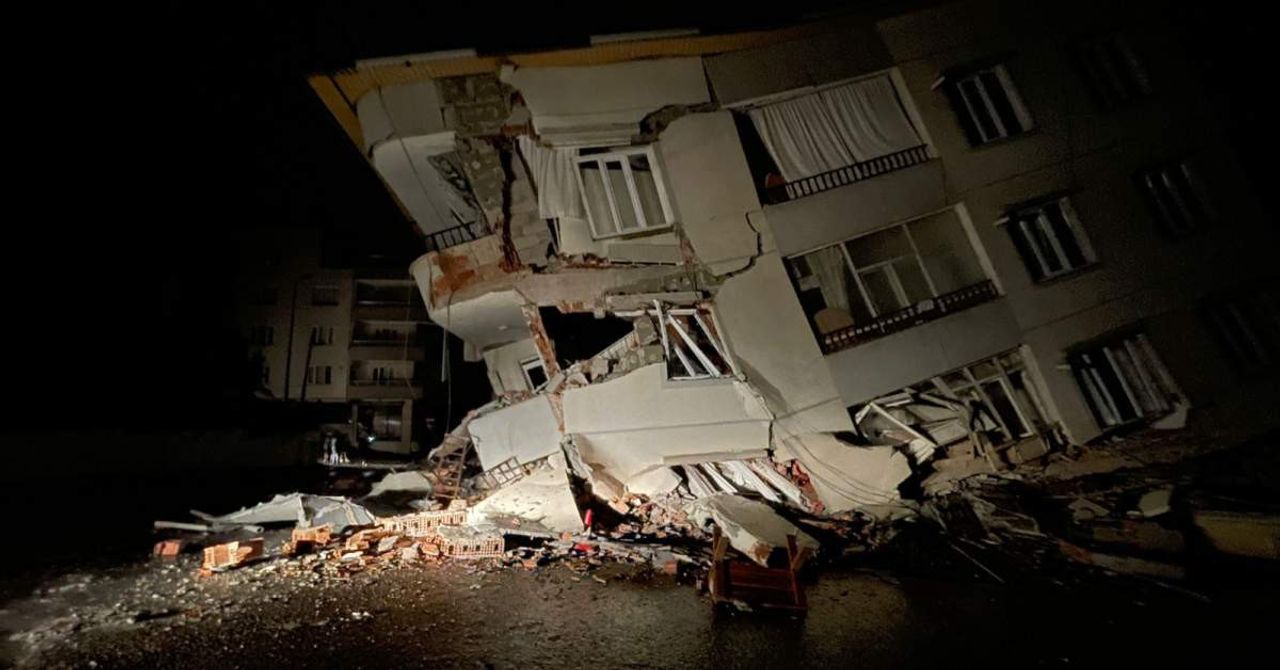 Deprem Son Dakika Gelişmeleri-2 Deprem Son Dakika Gelişmeleri-2