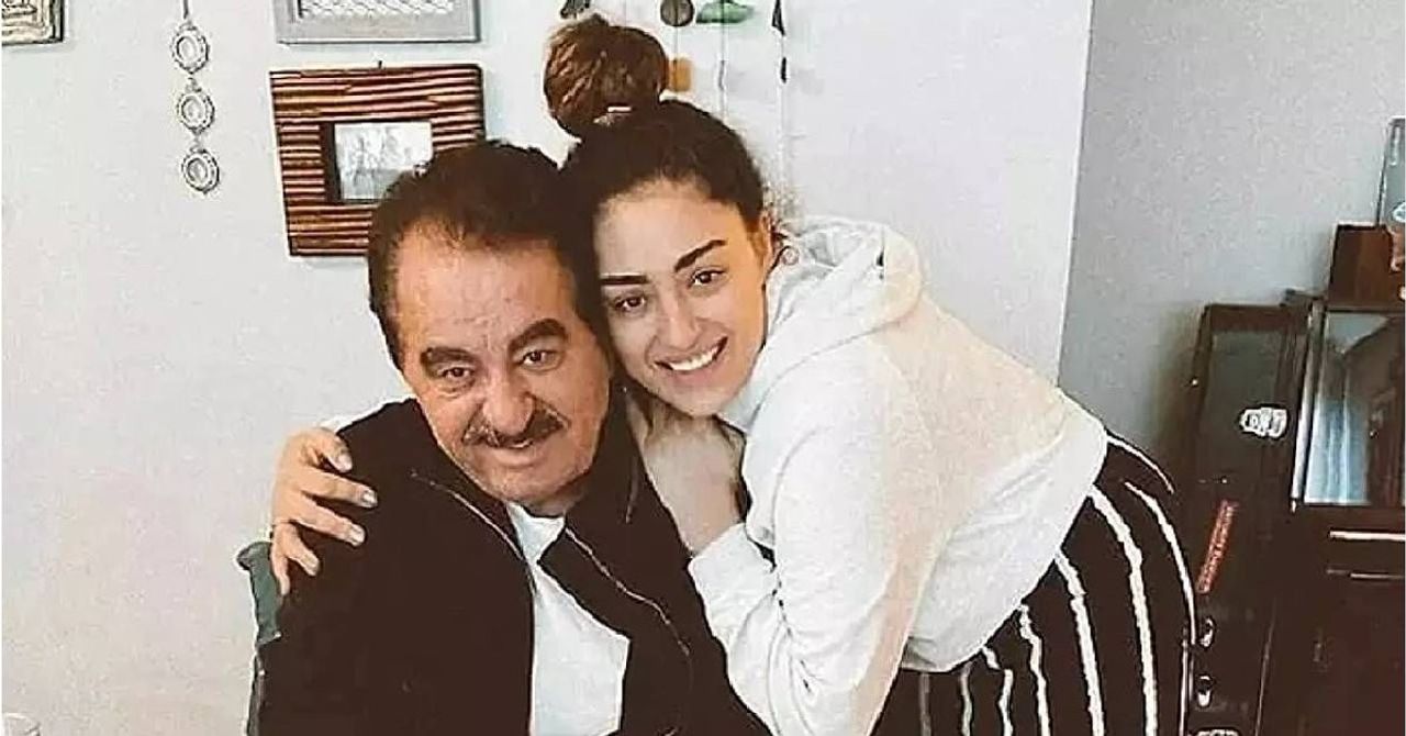 Dilan Çıtak ile İbrahim Tatlıses birbirine girdi: Sosyal medyadan soyadını kaldırdı Dilan Çıtak ile İbrahim Tatlıses birbirine girdi: Sosyal medyadan soyadını kaldırdı