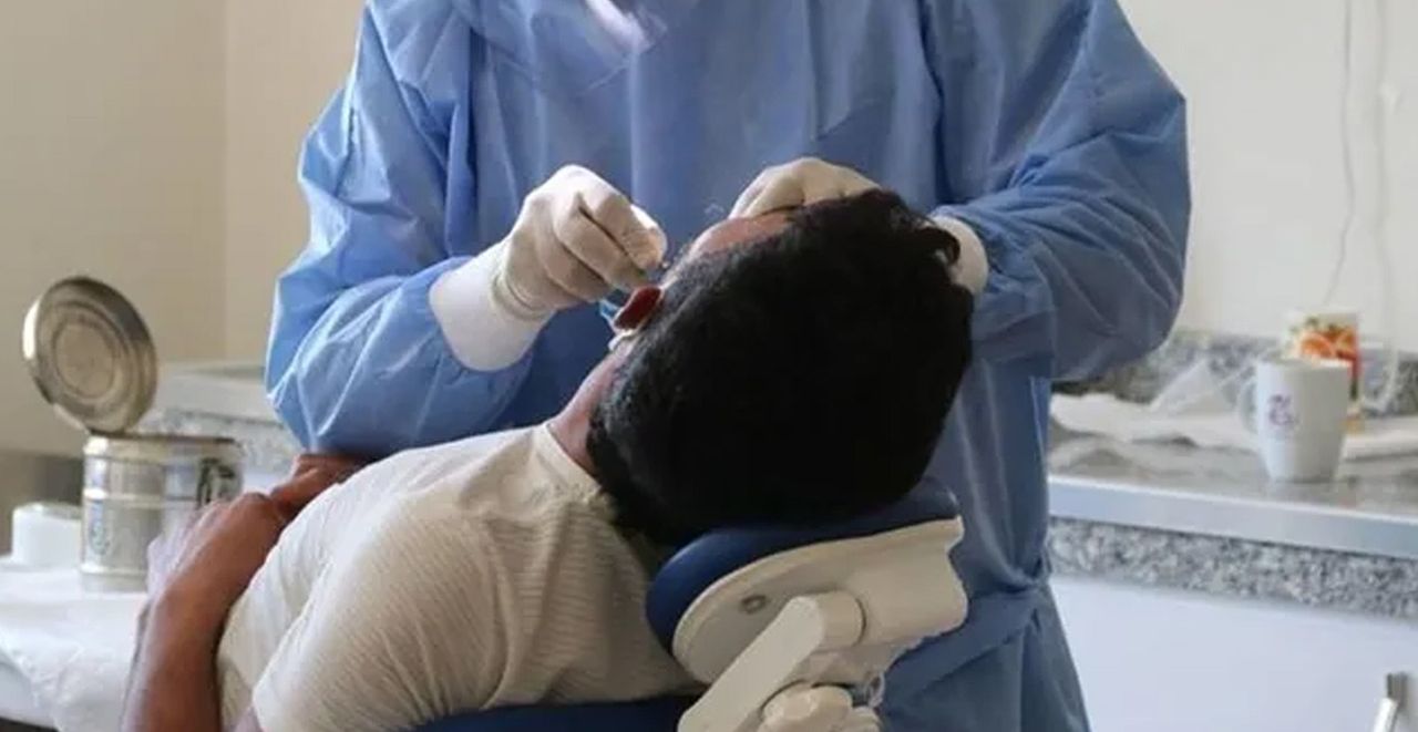 Dişleri eskisinden kötü oldu Dişleri eskisinden kötü oldu