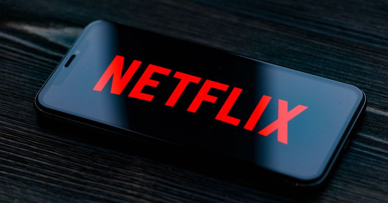Dizi severler bir kez daha üzüldü: Netflix üyelik paketleri yüzde 25 zamlandı Dizi severler bir kez daha üzüldü: Netflix üyelik paketleri yüzde 25 zamlandı