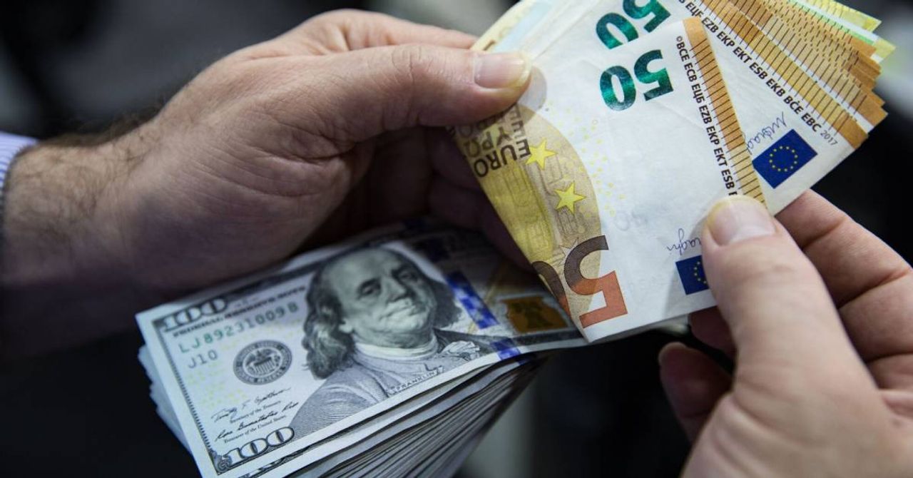 Döviz kurlarında 7 gün sonrası işaret edildi: 19 Nisan 2024 dolar ve euro kaç TL? Döviz kurlarında 7 gün sonrası işaret edildi: 19 Nisan 2024 dolar ve euro kaç TL?