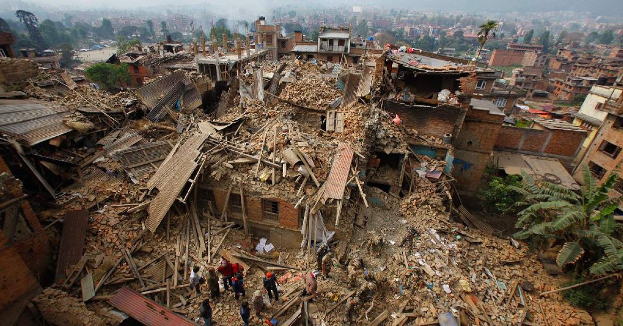 Dünyanın En Büyük Deprem-1 Dünyanın En Büyük Deprem-1