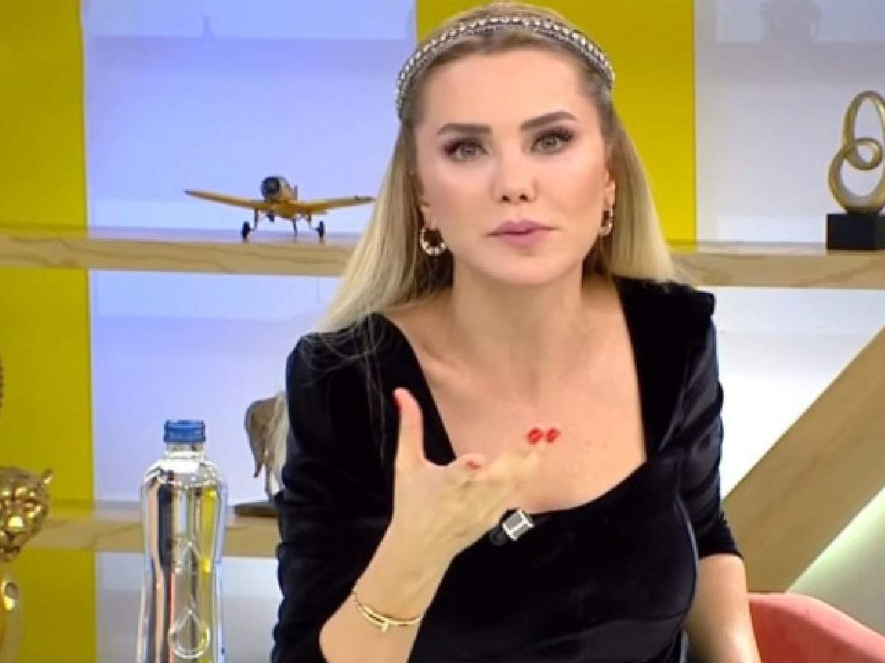 ece erken ece erken